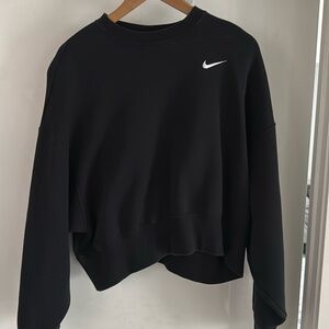 Nike crewneck sweater
